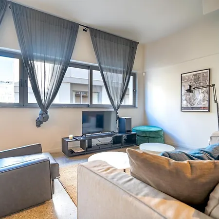 Syntagma Square 2 Bedrooms 4 Pers By Mps דירה